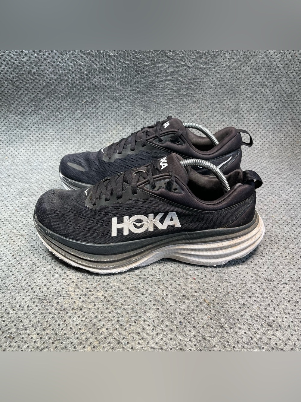 Hoka One One Bondi 8 Black Running Shoes Size 10 Men’s